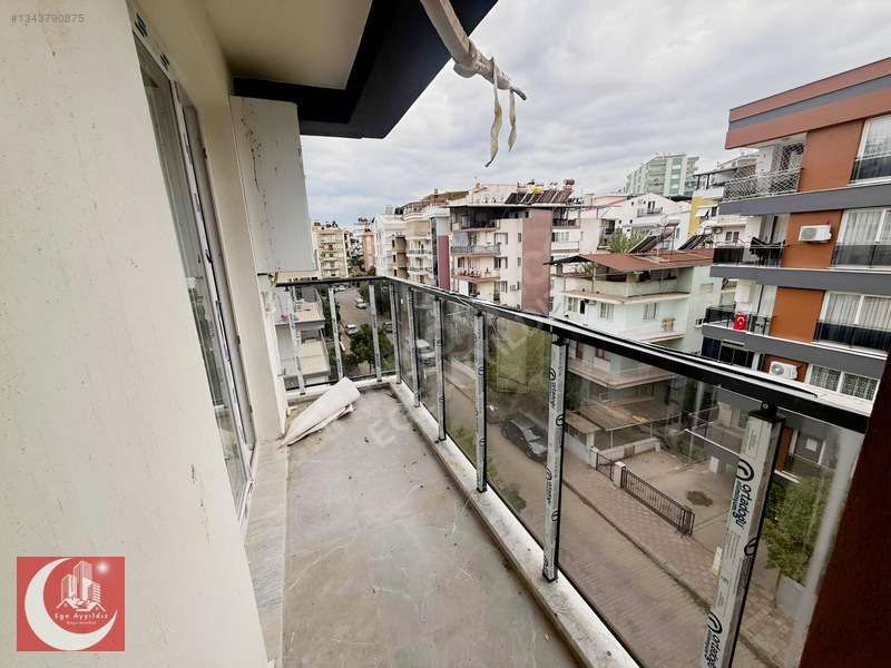 Kipa'ya Ve Stadyuma 100 Metre Mesafede Ayrı Mutfak 2+1 Dublex — fotoğraf 11