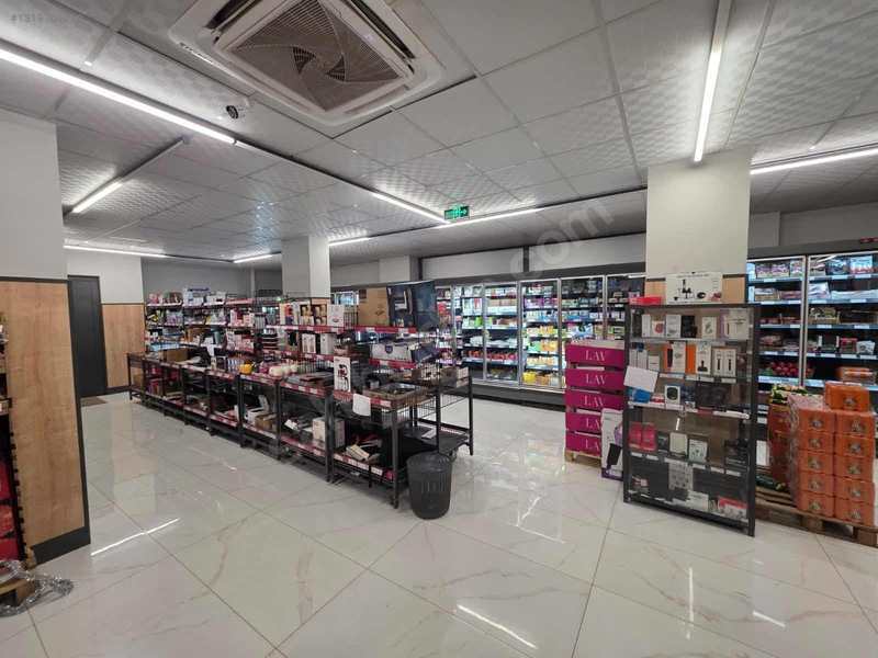 Ataşehir Bulvar Üstü Satılık 490m2 Depolu Dükkan — fotoğraf 8