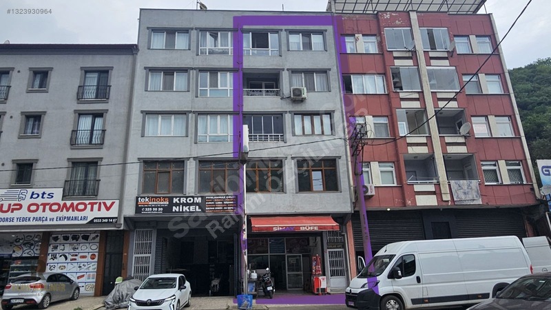Deliklitaş Mevkisinde Satılık 1 Dükkan 2 Daire