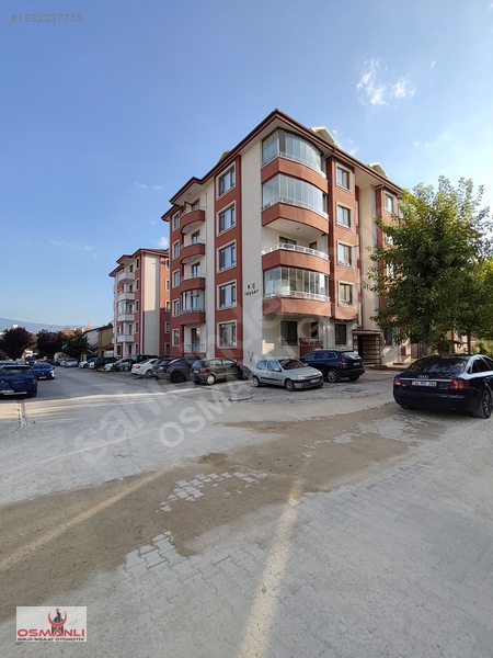 Beşkavaklar'da Ebeveyn Banyolu 140 M2 Satılık 3+1 Daire — fotoğraf 6