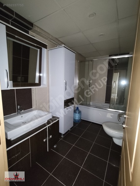 Beşkavaklar'da Ebeveyn Banyolu 140 M2 Satılık 3+1 Daire — fotoğraf 36