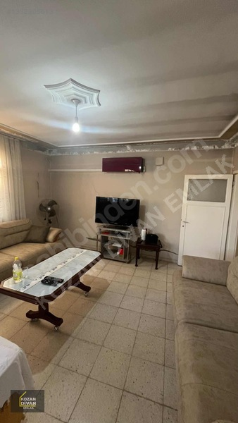 Kozan Divan Emlak'tan Varsaklar'da Köşe Başı Müstakil — fotoğraf 10