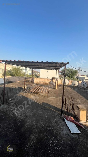 Kozan Divan Emlak'tan Varsaklar'da Köşe Başı Müstakil — fotoğraf 21