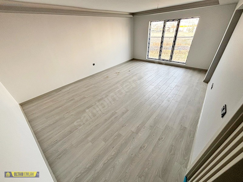 Oltan Emlak'tan 3+1 Site İçerisinde Teras Balkon Ultra Lux Daire — fotoğraf 11