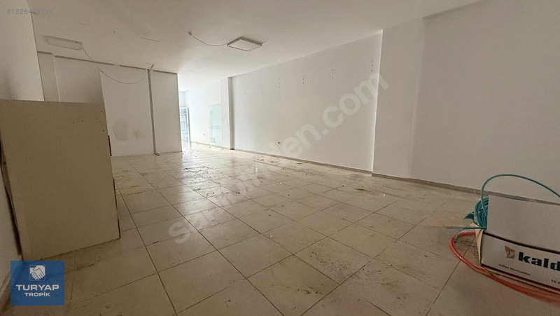 Tapu Caddesinde Kiralık | 100 M² Ofis Bölümlü Masrafsız Dükkân — fotoğraf 3