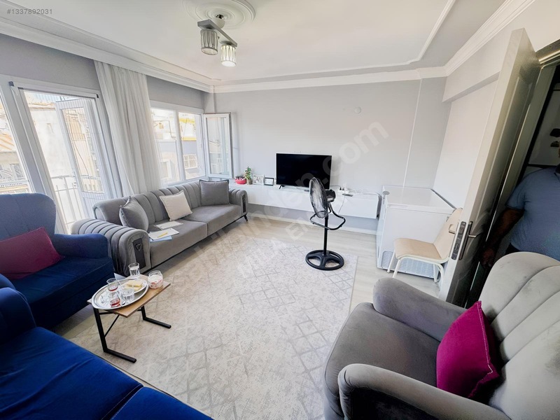 Egepol Hastanesi & İzmir Park Avm Yakını Satılık 3+1 Daire — fotoğraf 17
