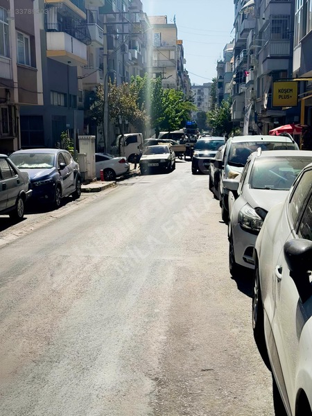 Egepol Hastanesi & İzmir Park Avm Yakını Satılık 3+1 Daire — fotoğraf 27