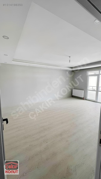 Çakır Konut'tan Demirkent Mahallesi Ultra Geniş 4+1 Fırsatı. — fotoğraf 11