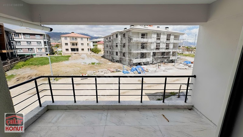 Çakır Konut'tan Demirkent Mahallesi Ultra Geniş 4+1 Fırsatı. — fotoğraf 23