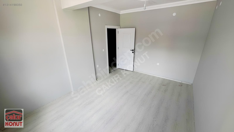 Çakır Konut'tan Demirkent Mahallesi Ultra Geniş 4+1 Fırsatı. — fotoğraf 27