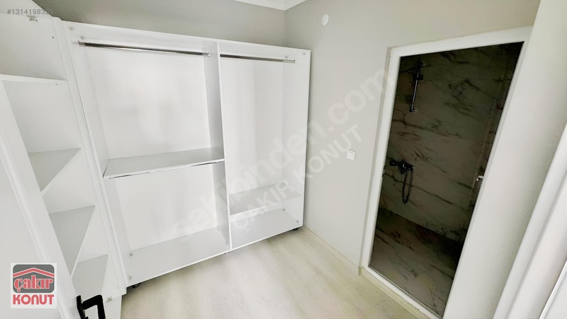 Çakır Konut'tan Demirkent Mahallesi Ultra Geniş 4+1 Fırsatı. — fotoğraf 36