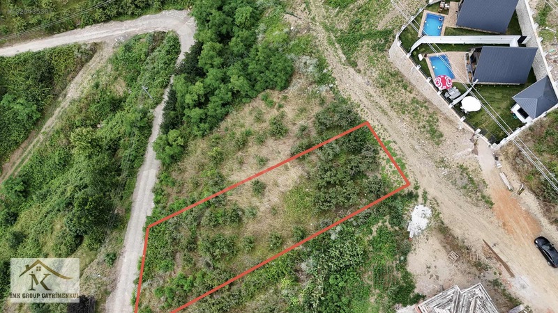 Akyazı'da Satılık Manzaralı 880m2 Villalık Arsa — fotoğraf 5