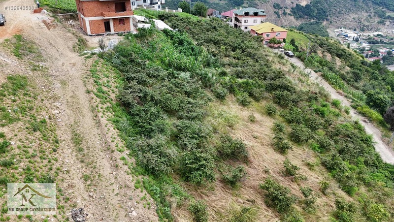 Akyazı'da Satılık Manzaralı 880m2 Villalık Arsa — fotoğraf 8