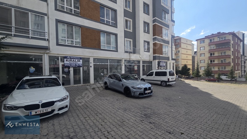 Mimsin Şirintepe De Kiralık Büyük Metrajlı Bacalı Dükkanlar