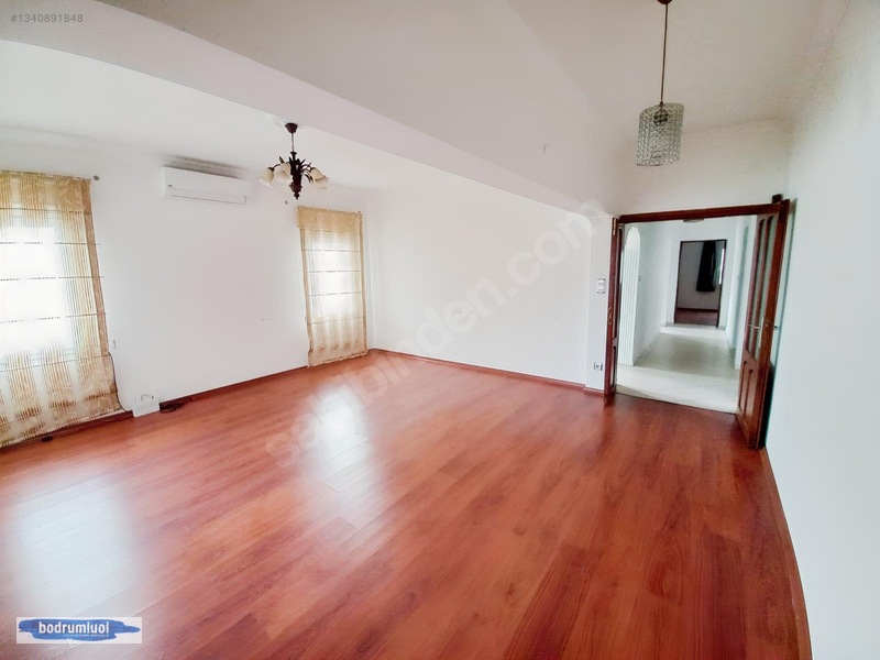 Bodrum Merkez Yeniköy Marinaya Yakın 3+1 Tertemiz Kiralık Daire — fotoğraf 3