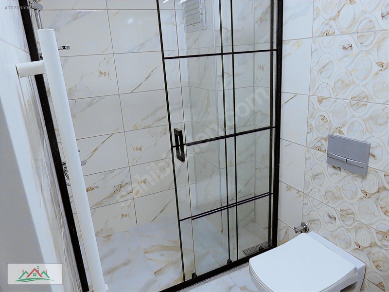 Yeni Foça Merkezde Bahçeli Doğal Gazlı Teraslı 3+1 180m2 Dublex — fotoğraf 16