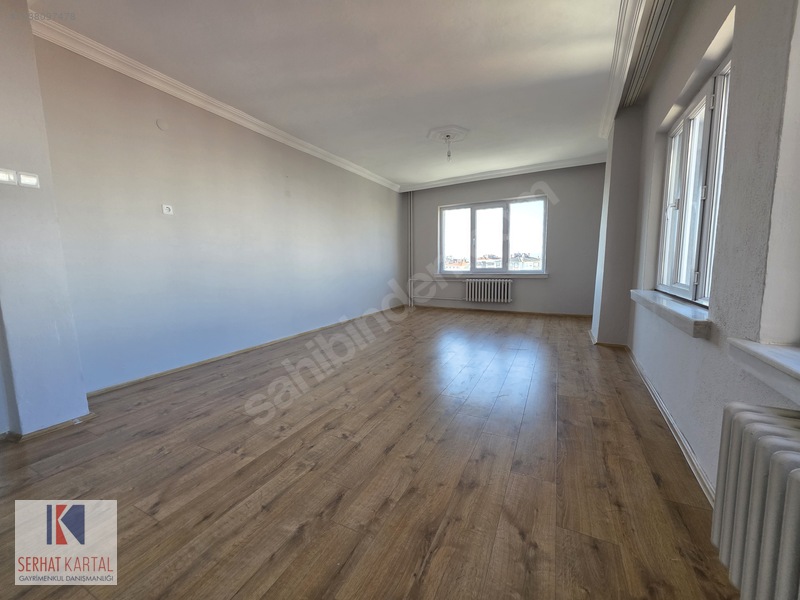 Kartal'dan Akarbaşı Mh.ada Sokakta Ara Kat 120 M2 3+1 Daire — fotoğraf 7