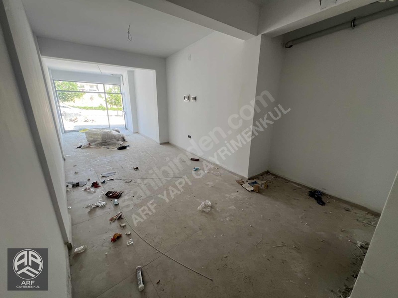 Arf'den Ertuğrulgazi Protokol Yolunda 35 M² Sıfır Dükkan — fotoğraf 2