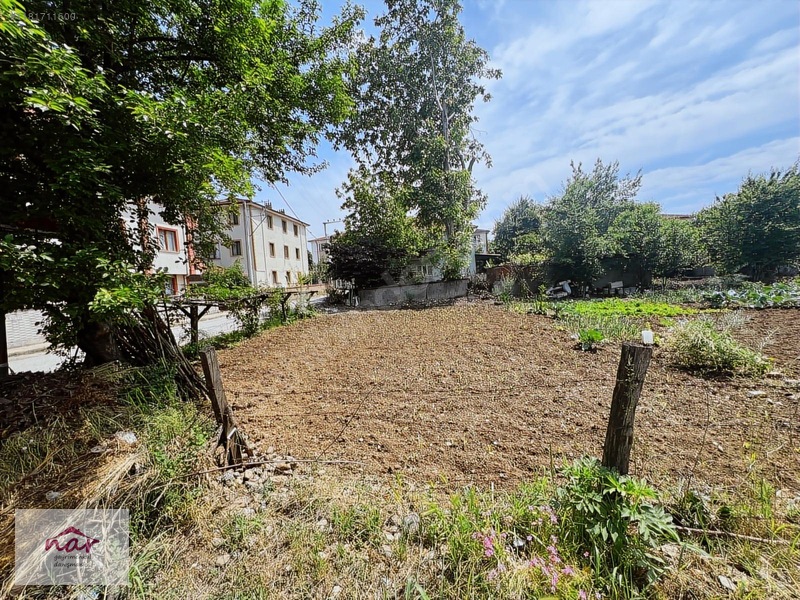 Nar Gayrimenkul'den Karaca Mahallesi Meslek Lisesi Yanı Arsa — fotoğraf 7