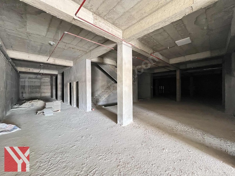 Taşlıca Sanayi'de 750 M2 Alana Sahip 4 Katlı Satılık Dükkan — fotoğraf 35