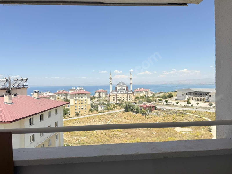 Edremit Tokide Kiralık 3+1 Eşyalı Daire Göl Manzaralı Cv19 — fotoğraf 9