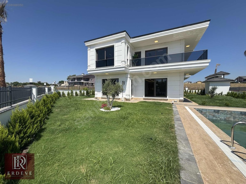 Erdeve'den 663m2 Arsa 5+1 Akıllı Ev Sistemli İskanlı Havuz Villa — fotoğraf 3