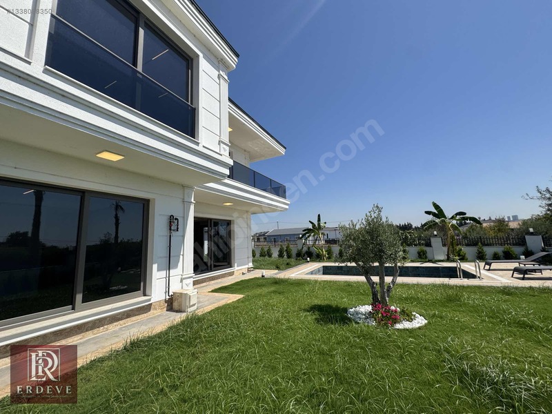 Erdeve'den 663m2 Arsa 5+1 Akıllı Ev Sistemli İskanlı Havuz Villa — fotoğraf 4