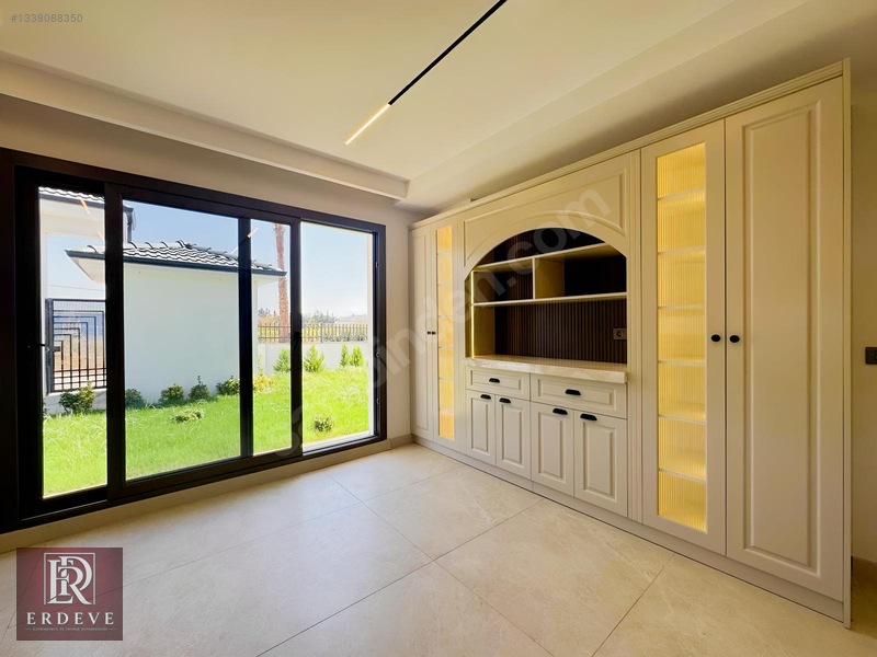 Erdeve'den 663m2 Arsa 5+1 Akıllı Ev Sistemli İskanlı Havuz Villa — fotoğraf 8