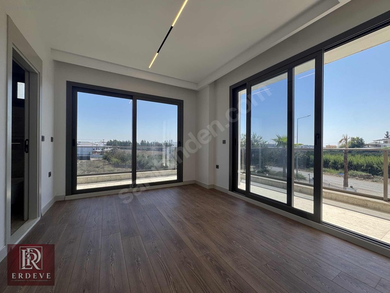 Erdeve'den 663m2 Arsa 5+1 Akıllı Ev Sistemli İskanlı Havuz Villa — fotoğraf 29