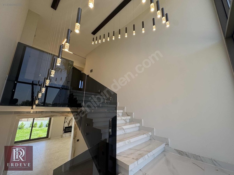 Erdeve'den 663m2 Arsa 5+1 Akıllı Ev Sistemli İskanlı Havuz Villa — fotoğraf 38