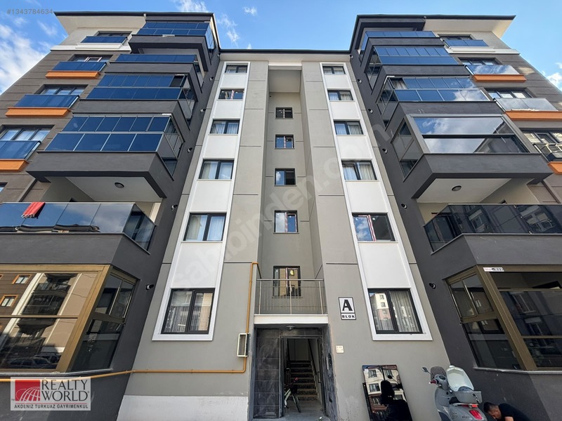 Isparta Muzaffer Türkeş'de 3+1 Kiralık Daire