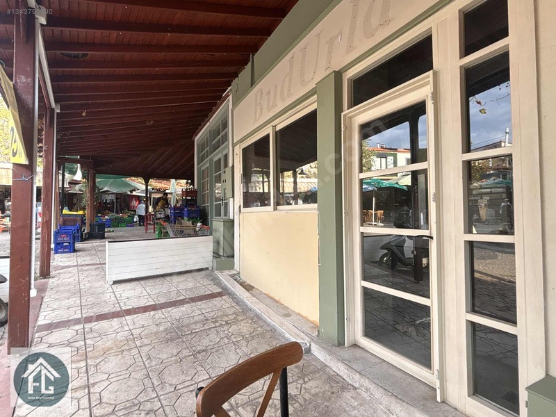 Urla Malgaca Pazarı'nda Kiralık Ticari Dükkan & Restoran / Kafe — fotoğraf 7