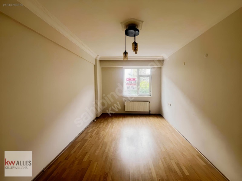 Kw Alles'ten, Yenibağlar'da Kiralık Ayrı Mutfaklı, Balkonlu 2+1 — fotoğraf 5