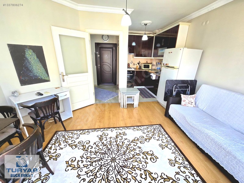 Buca Kozağaç Meydan Yakını 1+1 65 M2 Büyüklüğünde Eşyalı Kiralık — fotoğraf 2