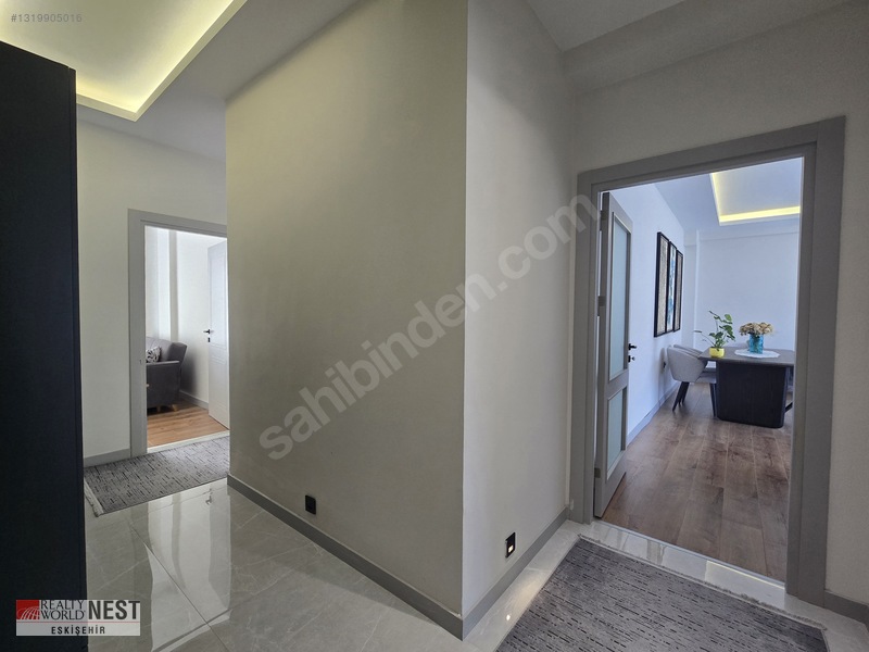 Rw Nest'ten Sümer Mh Kızılyerde Asansörlü Satılık 3+1 Lüks Daire — fotoğraf 3