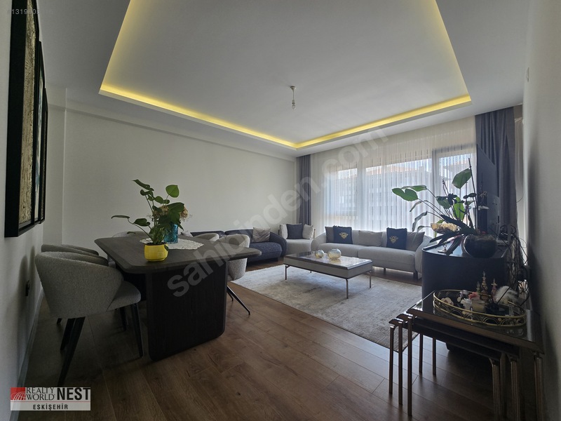 Rw Nest'ten Sümer Mh Kızılyerde Asansörlü Satılık 3+1 Lüks Daire — fotoğraf 4