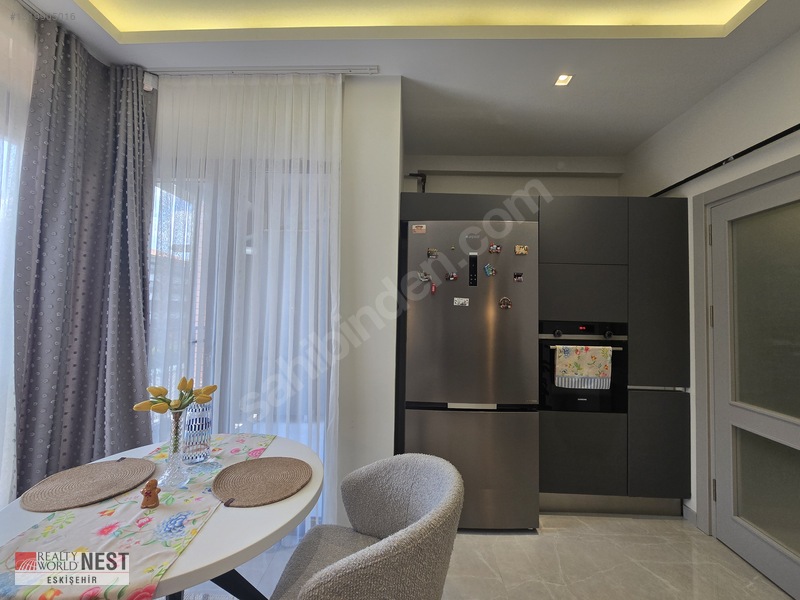 Rw Nest'ten Sümer Mh Kızılyerde Asansörlü Satılık 3+1 Lüks Daire — fotoğraf 13