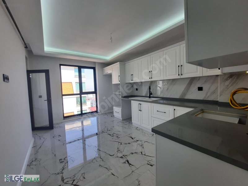Kiralık 4+1 Lüks Daire, 19 Mayıs Bulvarına Cephe — fotoğraf 9
