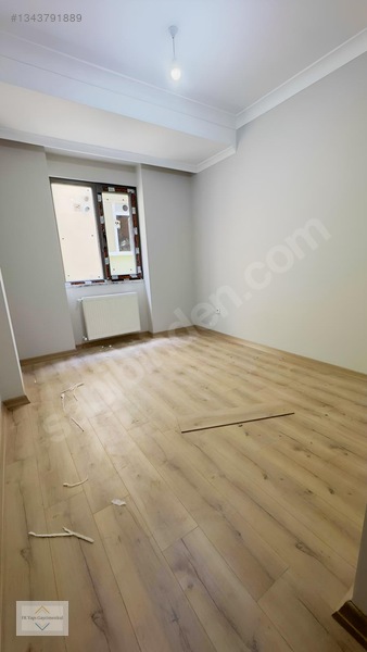 Ünalan Mah Metroya 10dak Mesa. Balkonlu 2+1 Lüx Arakat Daire — fotoğraf 7