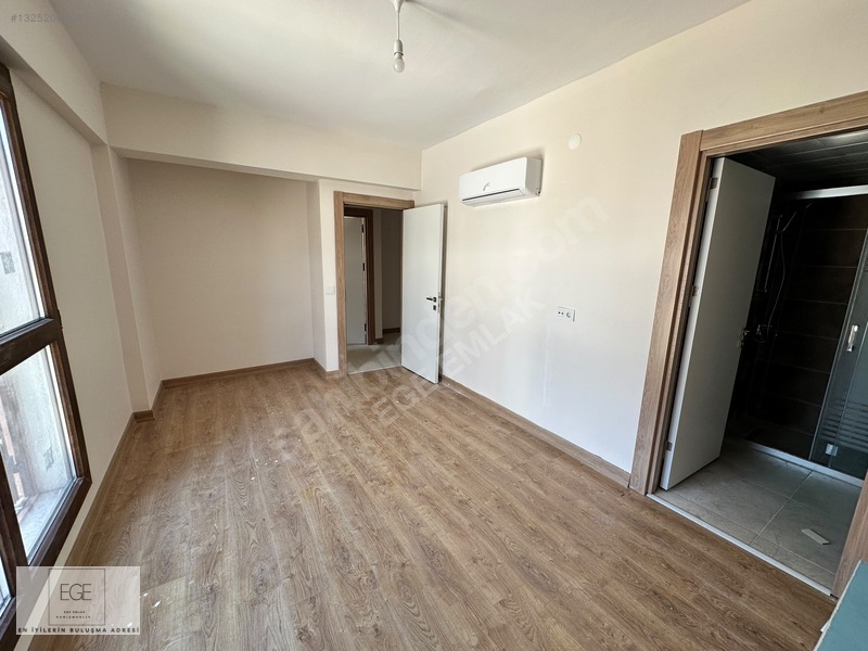 Güncel Köyceğiz Toki Çift Banyo Ara Kat 2+1 Kiralık Ege Emlak — fotoğraf 6
