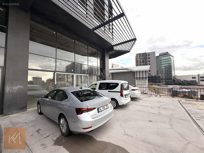 Yenimahalle Podium Avm Yanı Satılık 187 M2 Köşe Dükkan — fotoğraf 3
