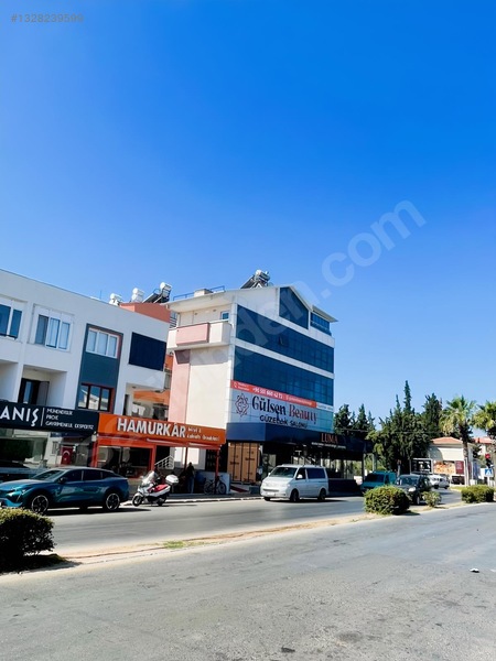 Kent Meydanı Manzaralı 3+1 Fırsat Daire — fotoğraf 4