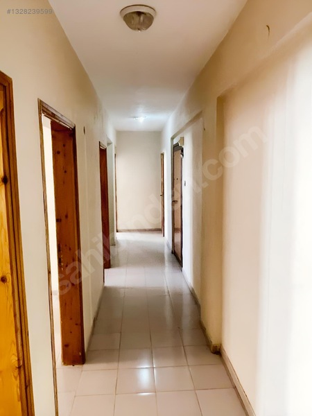 Kent Meydanı Manzaralı 3+1 Fırsat Daire — fotoğraf 8