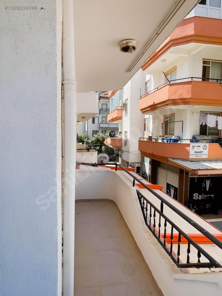 Kent Meydanı Manzaralı 3+1 Fırsat Daire — fotoğraf 14