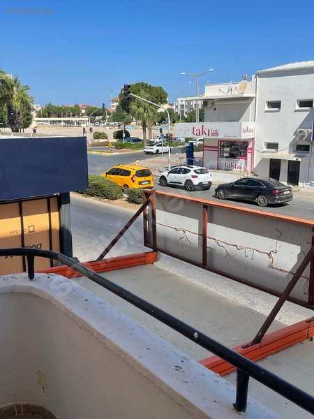 Kent Meydanı Manzaralı 3+1 Fırsat Daire — fotoğraf 15