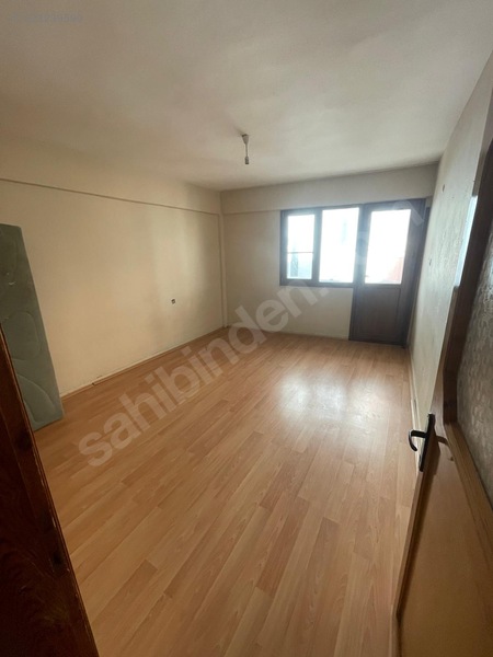 Kent Meydanı Manzaralı 3+1 Fırsat Daire — fotoğraf 26