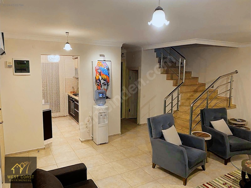 Alaçatı Göbene Mevkii Site İçi Havuzlu Kiralık Eşyalı Yazlık — fotoğraf 4