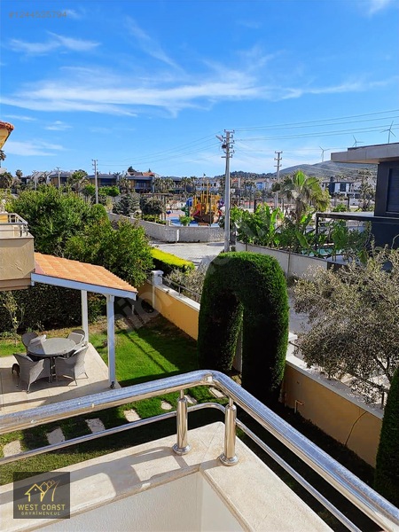 Alaçatı Göbene Mevkii Site İçi Havuzlu Kiralık Eşyalı Yazlık — fotoğraf 19
