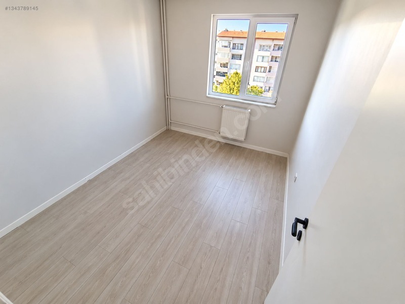 Buğra Dan Metromal Karşısında Full Yapılı Ara Kat Boş Daire — fotoğraf 11