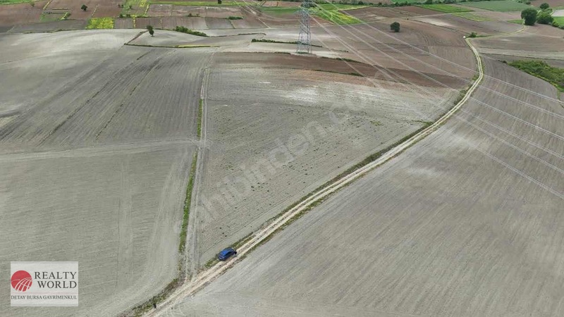 Karacabey Subaşı'nda 6,900m² Tarla Yola Cephe — fotoğraf 8